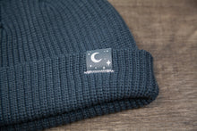 Load image into Gallery viewer, Cable Beanie _ Marine Blue
